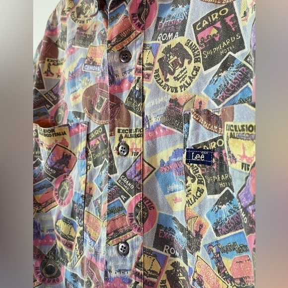 Vintage Lee Denim Button Up Shirt with Novelty International Travel Print, Sz M - Picture 3 of 11
